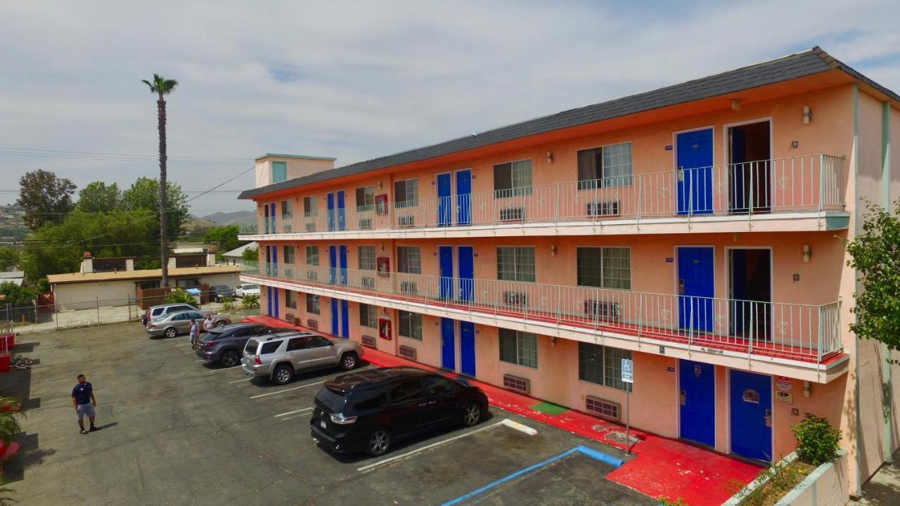 La Petite Rouge Motel San Diego Bagian luar foto