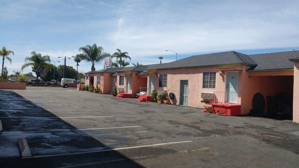 La Petite Rouge Motel San Diego Bagian luar foto